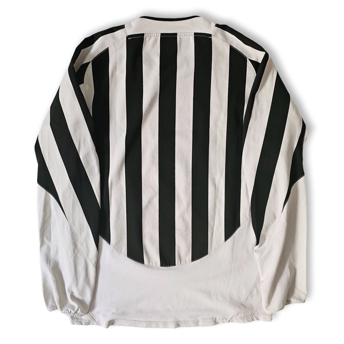 極美品 希少 デッドストック 2003-04 Juventus Nike 名作 q45124541-1_b7hjxp4xfkk9kgvl.jpg