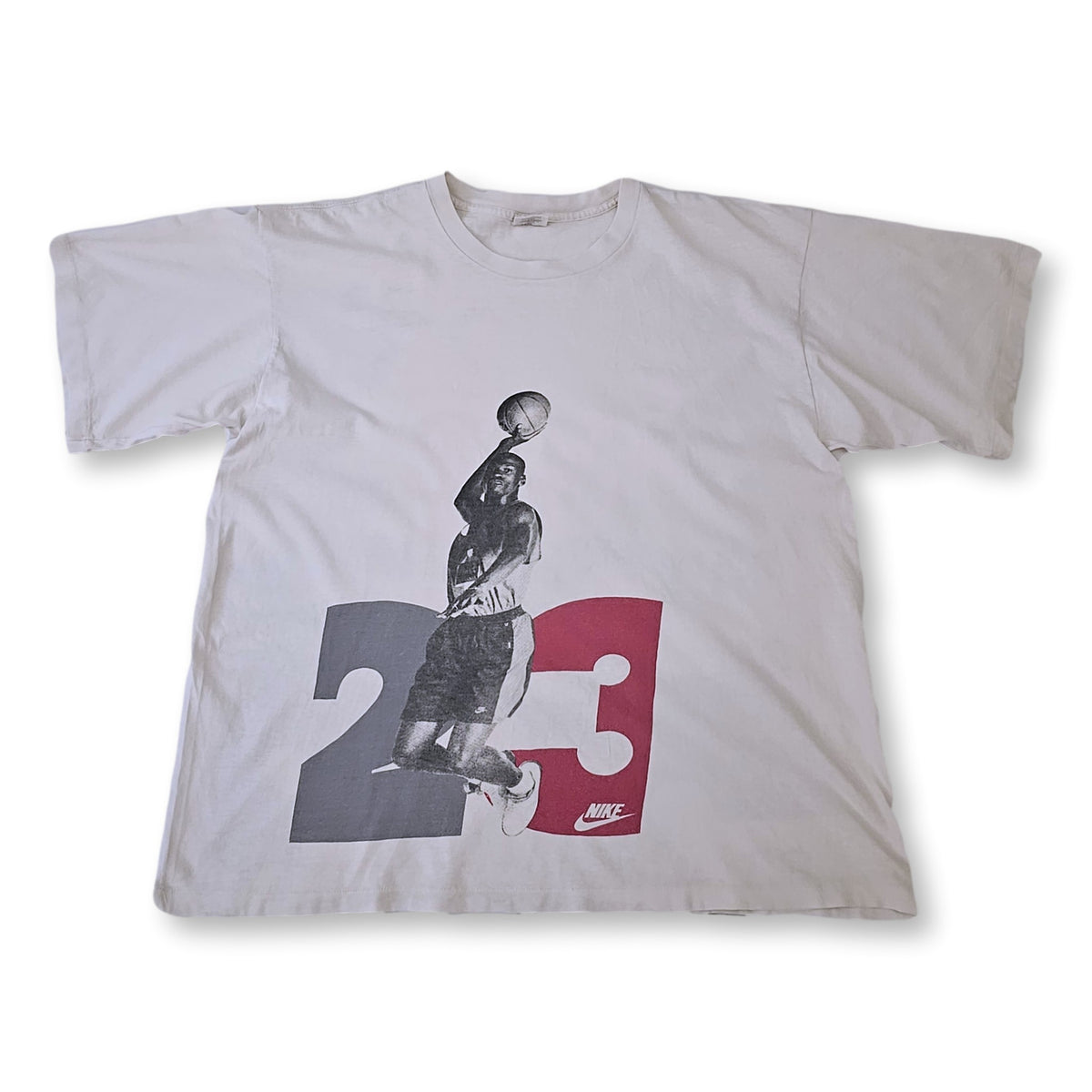Vintage Nike Air Jordan t-shirt Made in USA | retroiscooler
