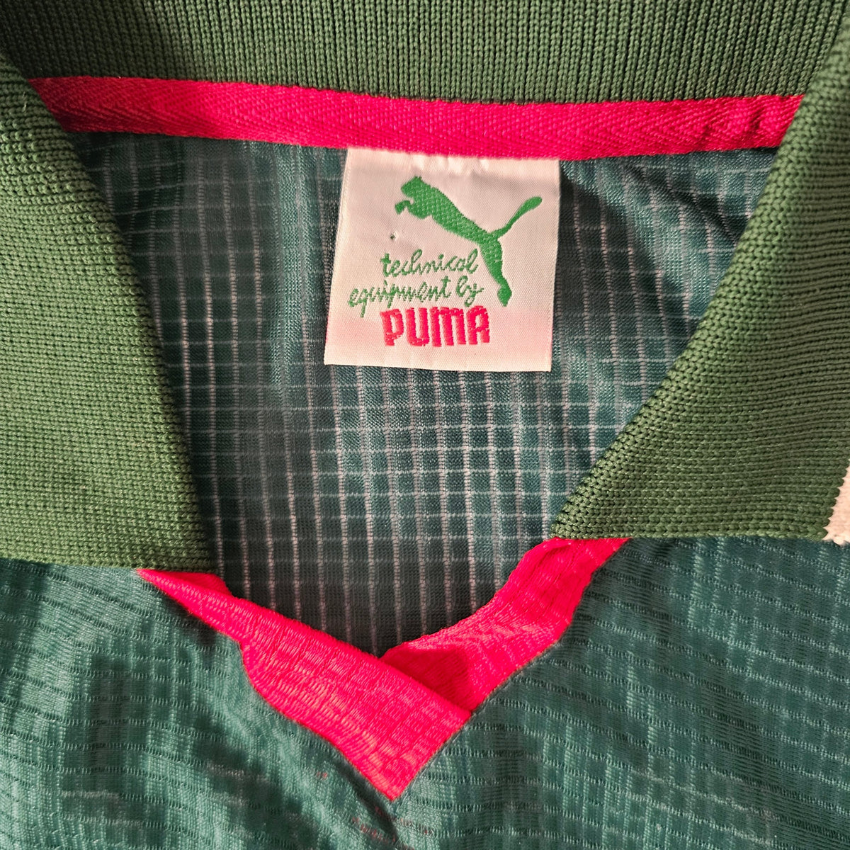Vintage bootleg 1998 Morocco Puma shirt | retroiscooler