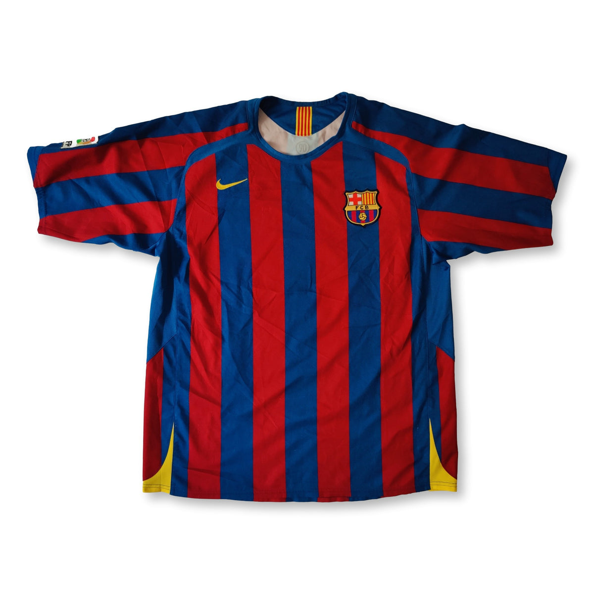 Barcelona 2005/06 Retro Home Football Shirt Ronaldinho Messi 