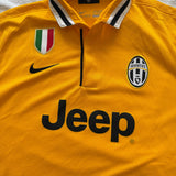 2013-14 Juventus Nike away shirt