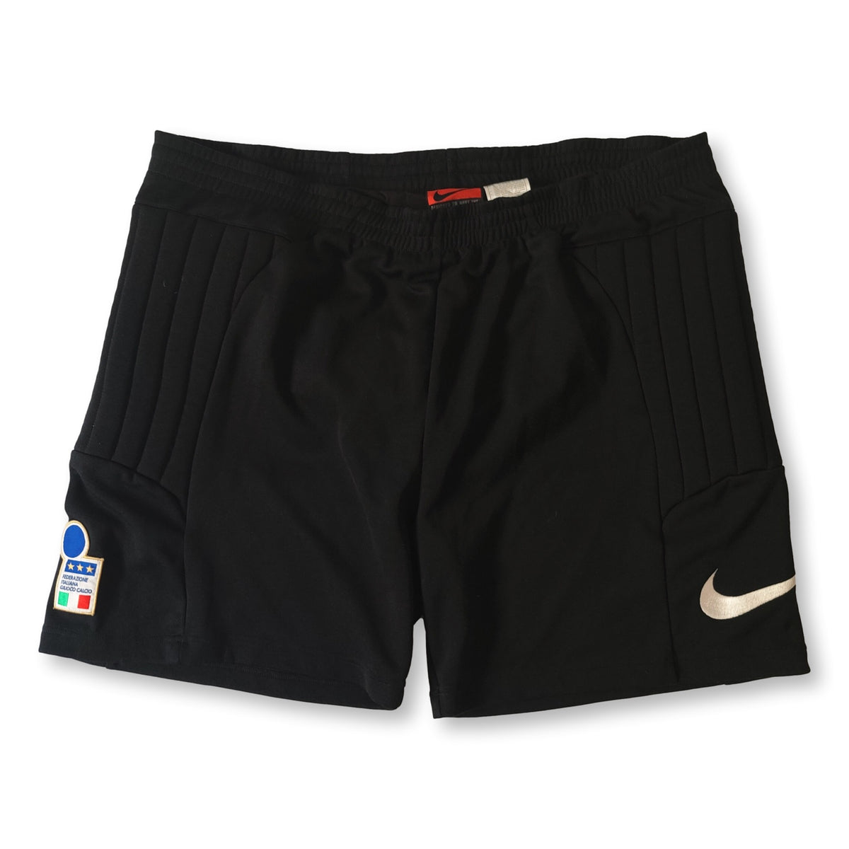 Nike goalkeeper shorts hotsell