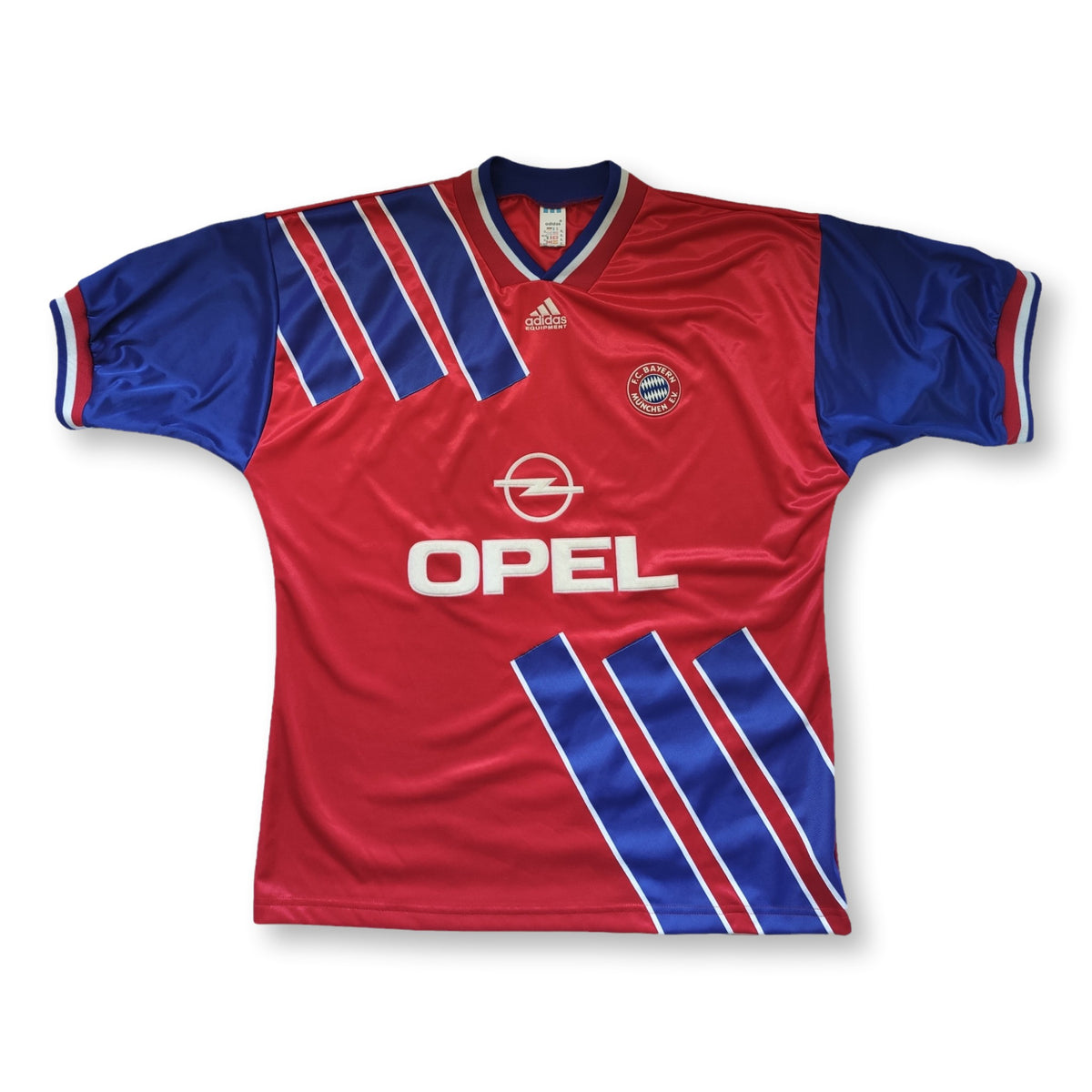 1993-95 red Bayern Munchen Adidas shirt | retroiscooler | Vintage