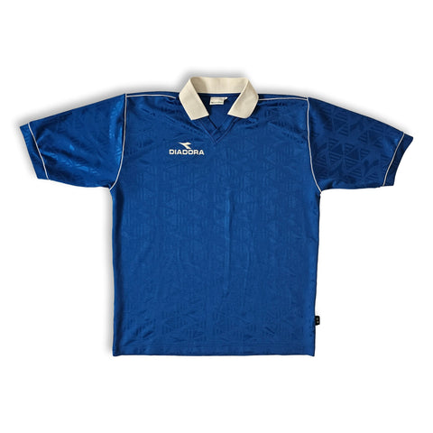 Vintage 90s Italy Diadora template shirt