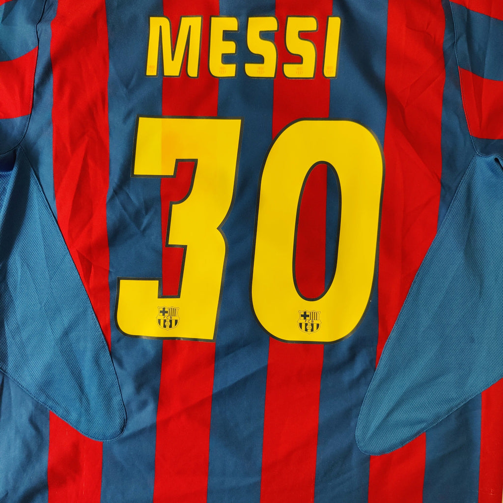 2005-06 Barcelona Nike Messi #30 shirt, retroiscooler