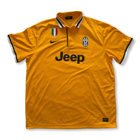 2013-14 Juventus Nike away shirt