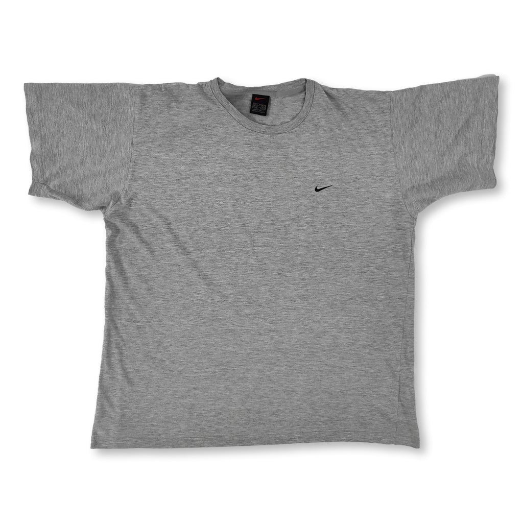 Vintage Nike t-shirt made in Greece | retroiscooler | Vintage Nike 