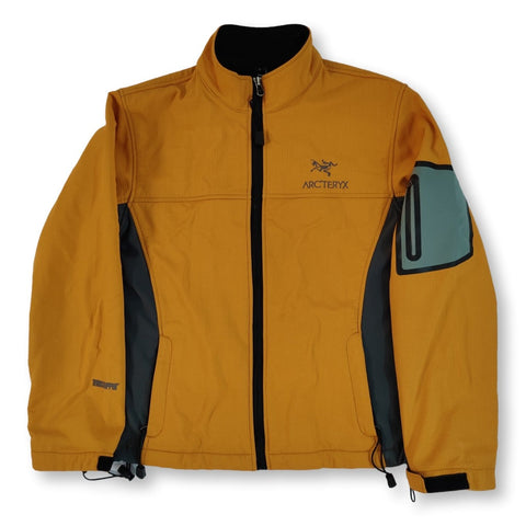 Vintage Arcteryx windstopper made in Canada | retroiscooler