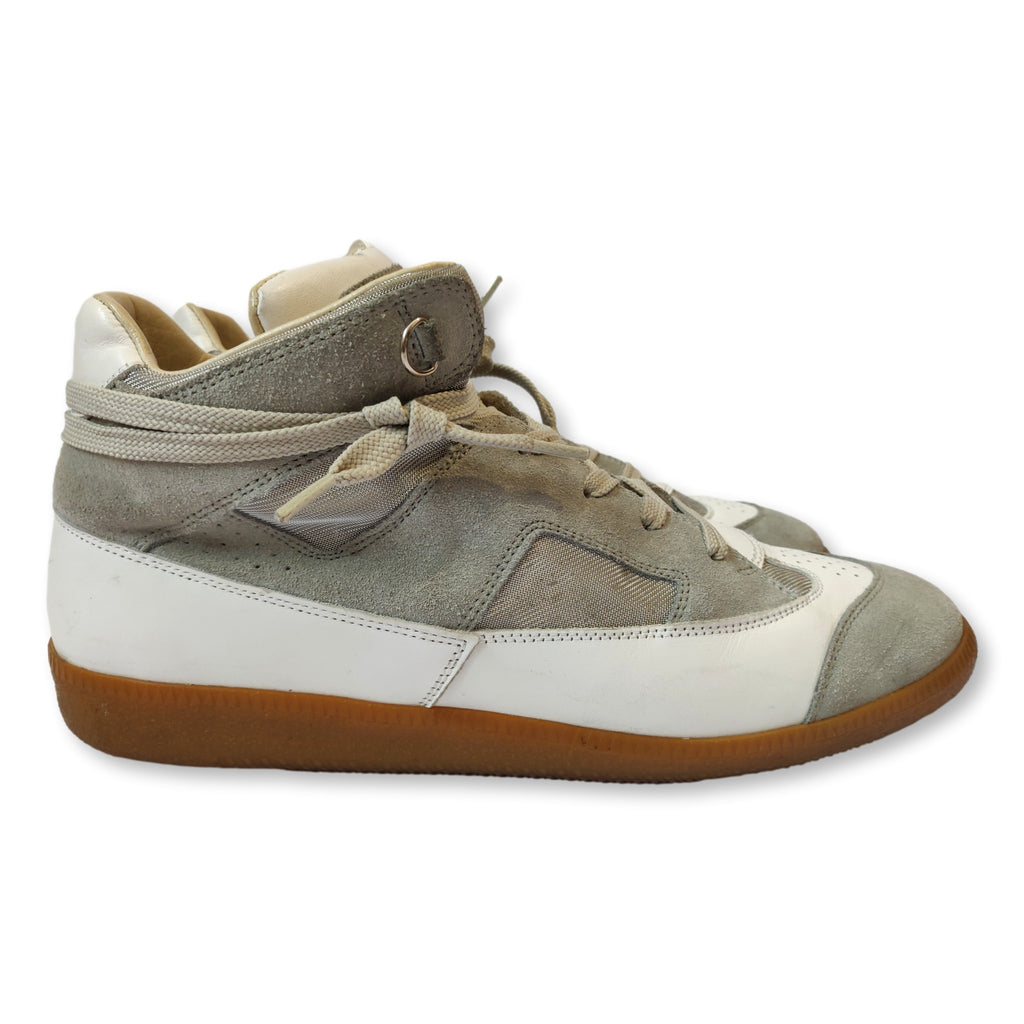 Vintage beige Maison Line 22 sneakers Made in Italy | retroiscooler | Vintage Margiela sneakers – Retroiscooler